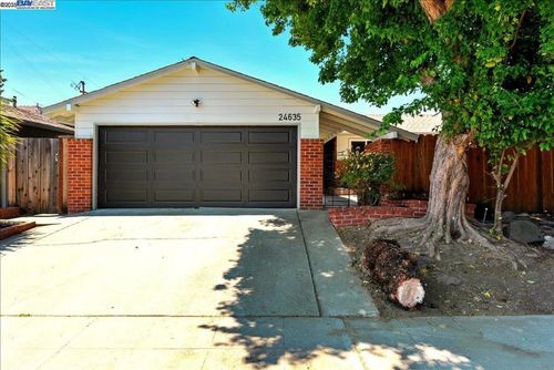 24635 Woodacre Ave, Hayward, CA, 94544-1113 | Card Image