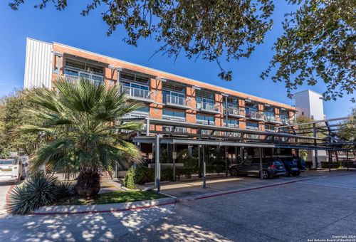 ste-303-1331 S Flores St, San Antonio, TX, 78204-1646 | Card Image