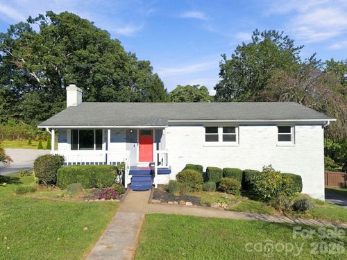 20 Oak Leaf Ln, Arden, NC, 28704-3034 | Card Image