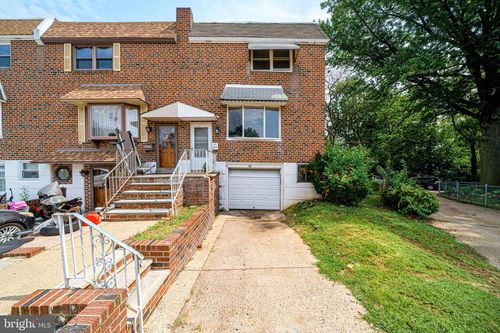 2839 Tremont St, PHILADELPHIA, PA, 19136-1024 | Card Image