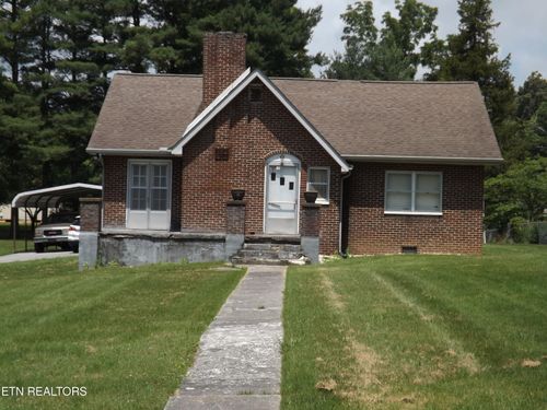 1604 Old Knoxville Rd, Tazewell, TN, 37879-3613 | Card Image