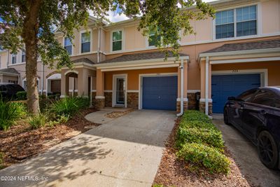 721 Crystal Way, Townhouse with 3 bedrooms, 2 bathrooms and null parking in Orange Park FL | Image 3