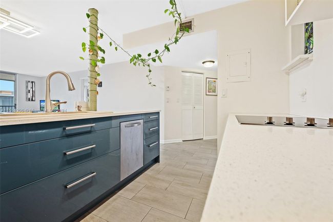 APT-504 - 740 E Ocean Ave, Condo with 1 bedrooms, 2 bathrooms and null parking in Boynton Beach FL | Image 7
