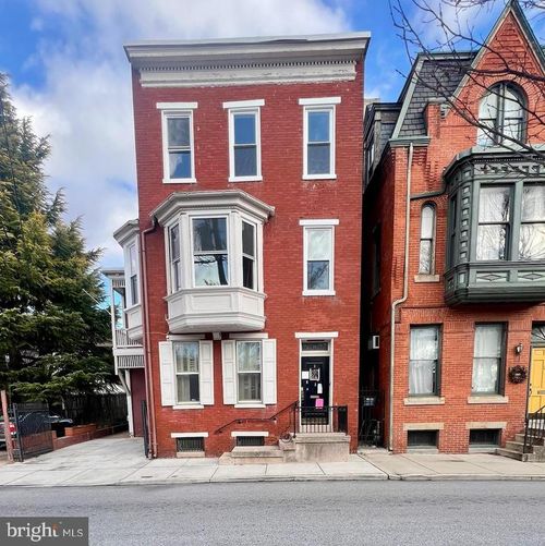 17 S Pine St, YORK, PA, 17403-5605 | Card Image