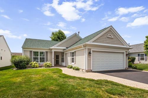 13569 Winterberry Ln, Huntley, IL, 60142-7780 | Card Image