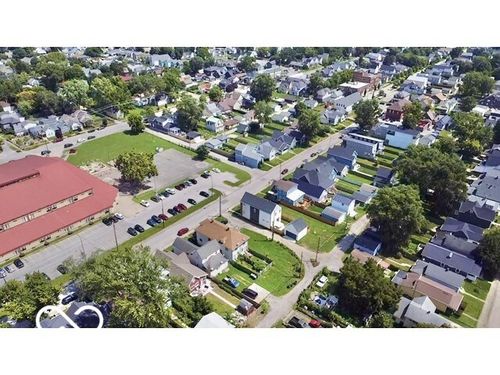 225 Iowa St, Indianapolis, IN, 46225-1853 | Card Image