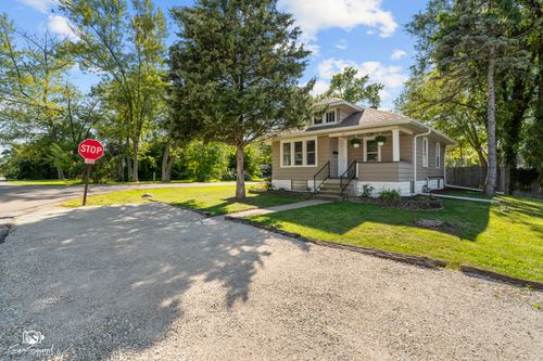 601 Cayuga St, Joliet, IL, 60432-2115 | Card Image