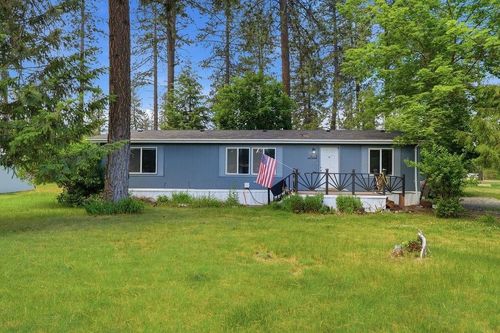 4113 Swallows Rd, Loon Lake, WA, 99148-9779 | Card Image