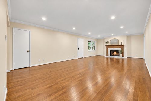 c-6234 Bandera Avenue, Dallas, TX, 75225 | Card Image