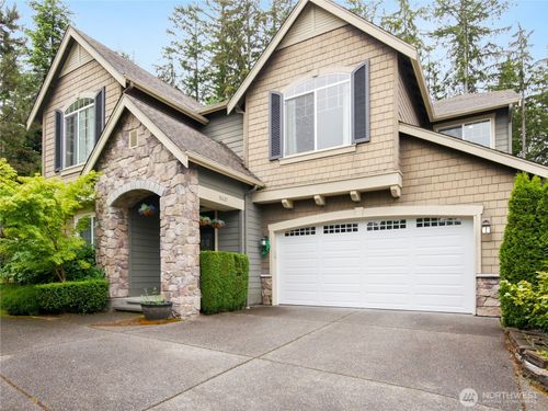 10625 240th Ave Ne, Redmond, WA, 98053-6302 | Card Image