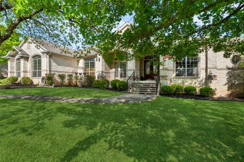 205 W Majestic Oak Lane, Georgetown, TX, 78633 | Card Image