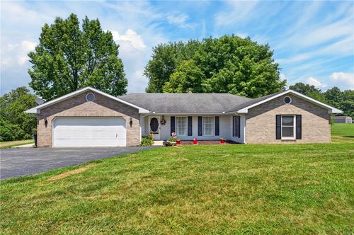 8160 N State Route 73, Hillsboro, OH, 45133 | Card Image