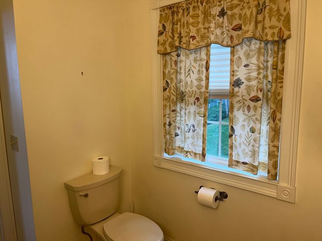 85 Lake Dr, House other with 3 bedrooms, 2 bathrooms and 3 parking in Shutesbury MA | Image 29
