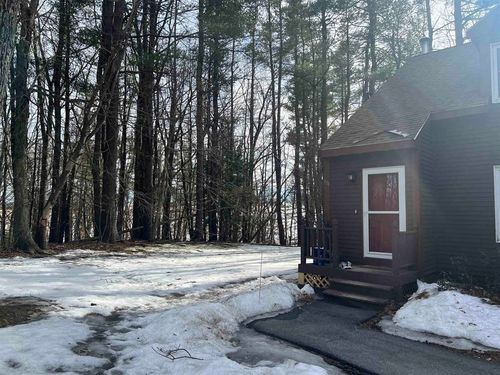 104 Bellamy Woods, Dover, NH, 03820-9381 | Card Image
