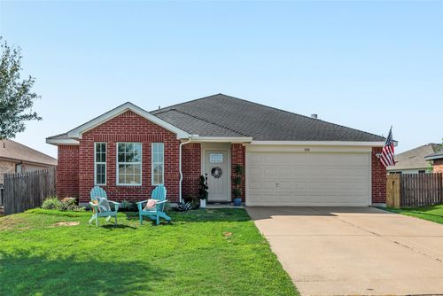 808 Sage Cir, Burleson, TX, 76028-7398 | Card Image