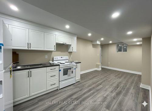 116 Blackburn Dr, Brantford, ON, N3T6S2 | Card Image