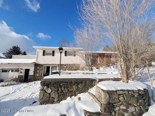 327 Charleston Rd, Wellsboro, PA, 16901-8355 | Card Image