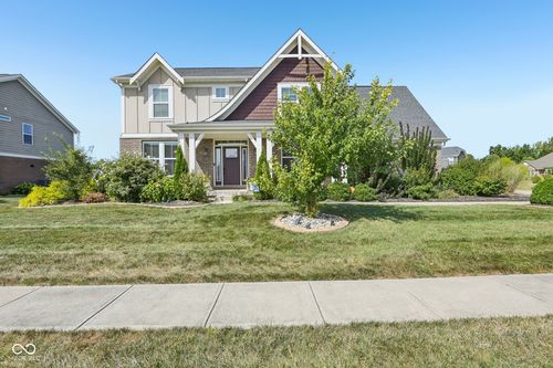 658 Keswick Dr, Brownsburg, IN, 46112-7802 | Card Image