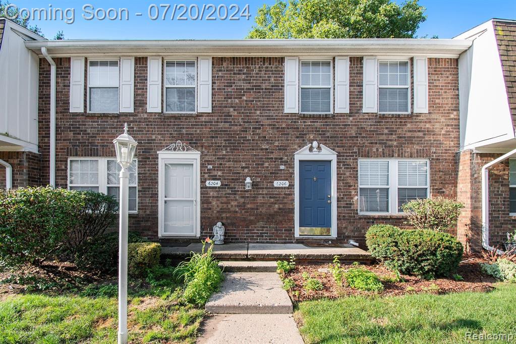 Beechfield Dr, Lansing, MI 48911