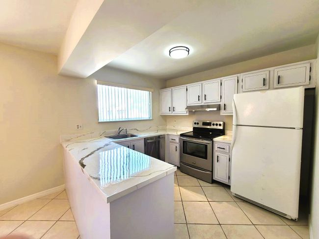 88 - 5320 Bosque Lane, Condo with 2 bedrooms, 1 bathrooms and null parking in West Palm Beach FL | Image 7