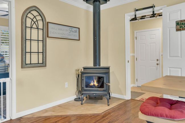 154 Crusader Road, House other with 3 bedrooms, 2 bathrooms and 2 parking in Diamond Springs CA | Image 22
