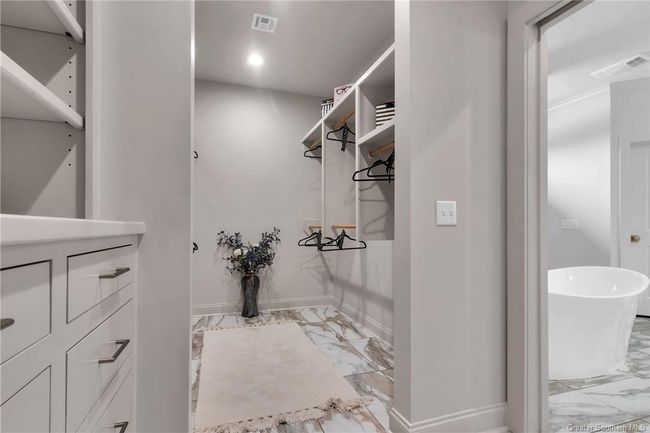 1221 Five Oaks Dr, House other with 3 bedrooms, 2 bathrooms and 2 parking in Lake Charles LA | Image 13