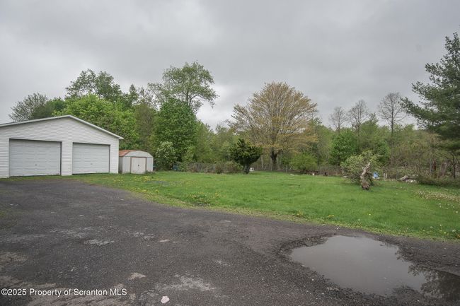 Yard | Image 13