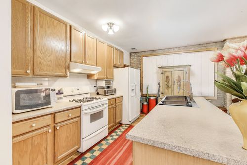 apt-3r-1509 W Thomas St, CHICAGO, IL, 60642-3917 | Card Image