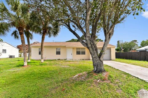 2441 Se University Ter, Port St Lucie, FL, 34952-7065 | Card Image