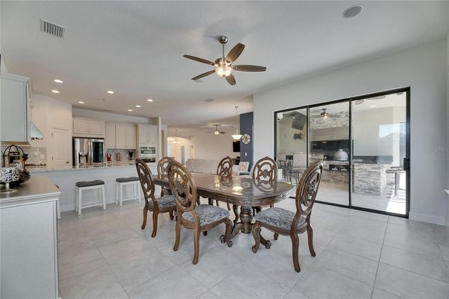 Kitchen | Image 17