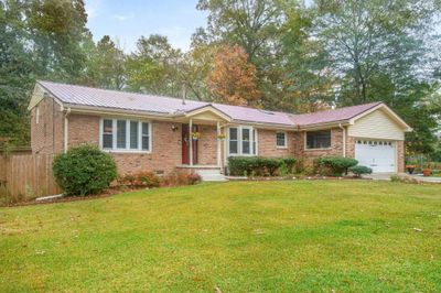 4252 Loveless Drive, House other with 4 bedrooms, 3 bathrooms and null parking in Ellenwood GA | Image 2