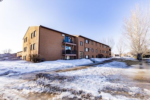 3619 Landeco Ln, Grand Forks, ND, 58201-7285 | Card Image