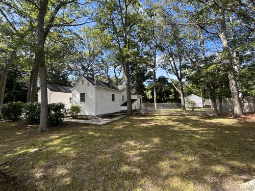 277 Prince Rd, Rocky Point, NY, 11778-9708 | Card Image