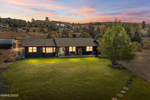 607 Stagecoach Rd, Gardnerville, NV, 89410-7830 | Card Image