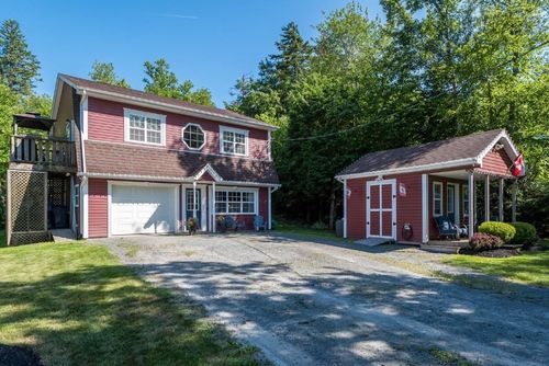 115 Springfield Lake Rd, Middle Sackville, NS, B4E3B1 | Card Image