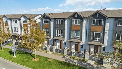 55-368 Tradewinds Ave, Victoria, BC, V9C0T3 | Card Image