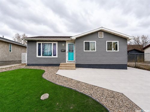 1739 Fleet St, Regina, SK, S4N6B4 | Card Image