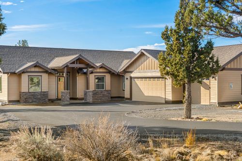 1784 Se Texas Cir, Prineville, OR, 97754-9462 | Card Image