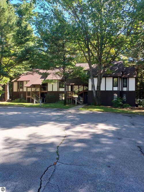 102-6493 Deer Path, Bellaire, MI, 49615 | Card Image