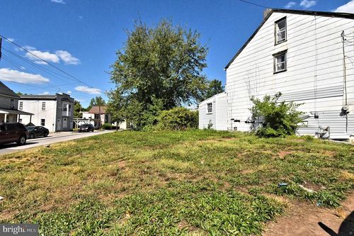 399 Lincoln Ave, POTTSTOWN, PA, 19464-5364 | Card Image