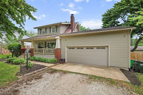 3909 Vira Rd, Stow, OH, 44224-4257 | Card Image
