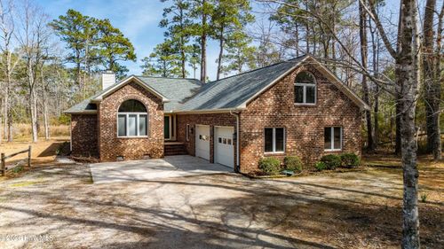 615 Bent Tree Road, Oriental, NC, 28571 | Card Image