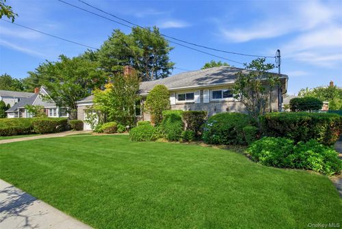 169 Landau Ave, Floral Park, NY, 11001-3600 | Card Image