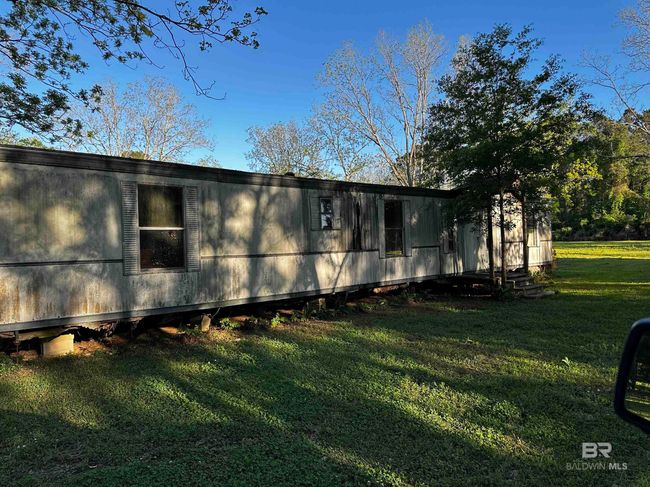 Side Of Structure | Image 16