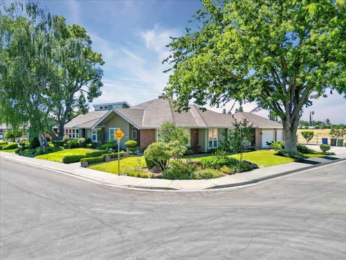 701 Cottonwood Court, Modesto, CA, 95356 | Card Image