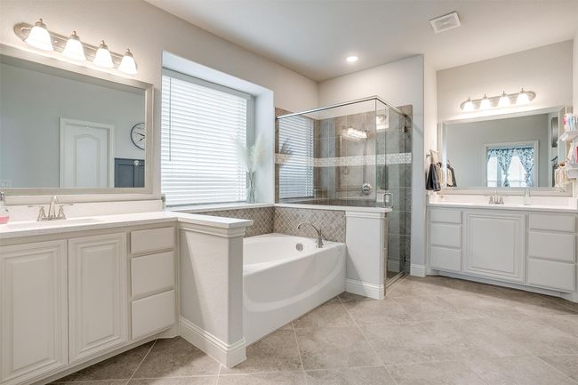 458 Mesquite Grove Rd, House other with 4 bedrooms, 4 bathrooms and null parking in Midlothian TX | Image 14