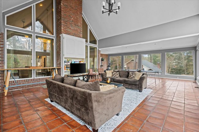 Sunroom view 5 | Image 25