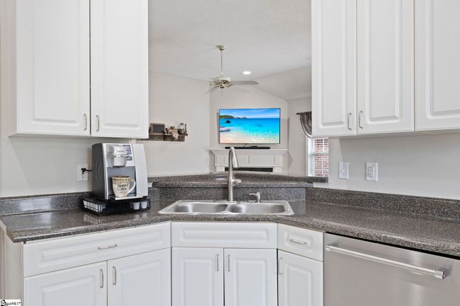 436 Rambling Rose Way, House other with 3 bedrooms, 2 bathrooms and 2 parking in Moore SC | Image 11