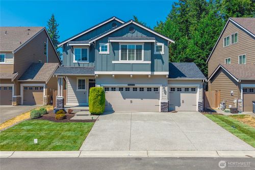 24032 Se 278th Ct, Maple Valley, WA, 98038-8766 | Card Image