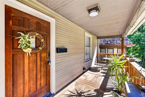 840 Barnett Ave, Kansas City, KS, 66101-3018 | Card Image